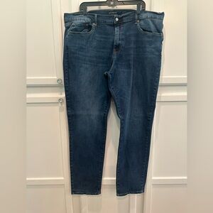 Men's 42x34 Lucky Brand Athletic Straight Jeans